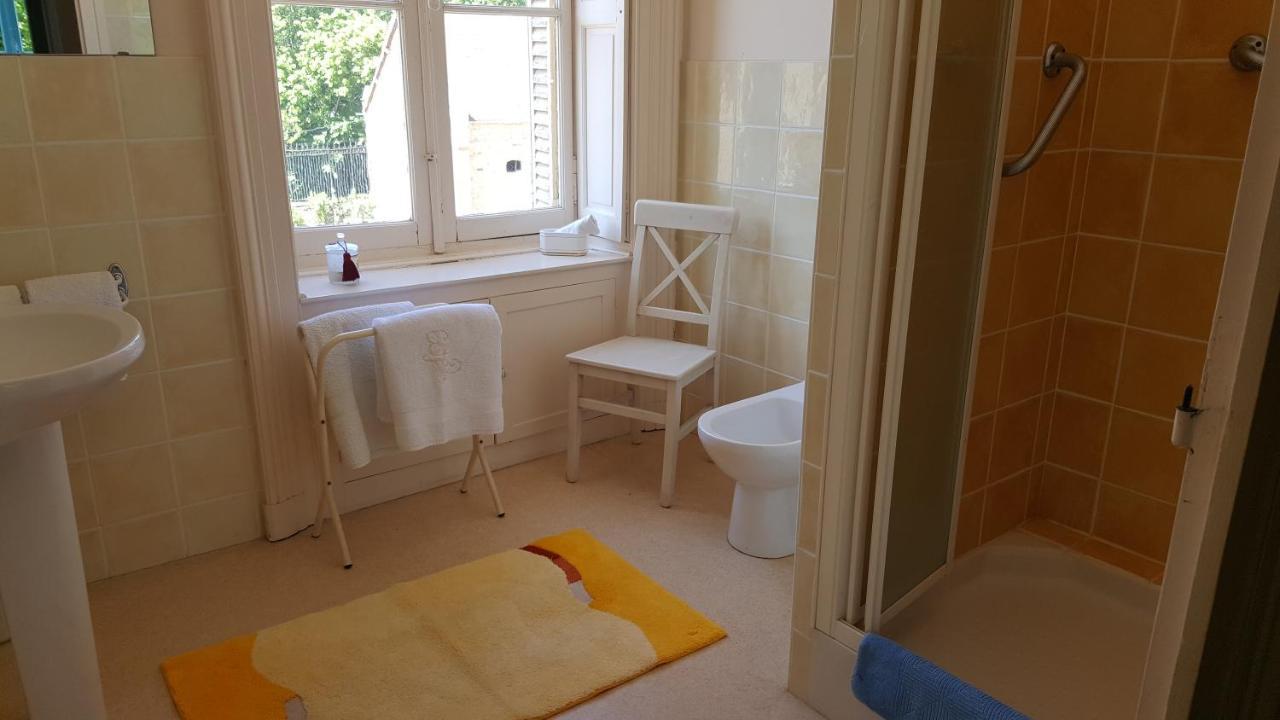 Couches Chateau De Montpatey Bed & Breakfast エクステリア 写真